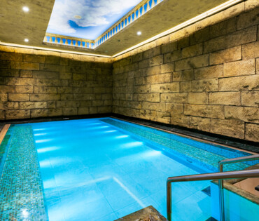Magnesium Pool